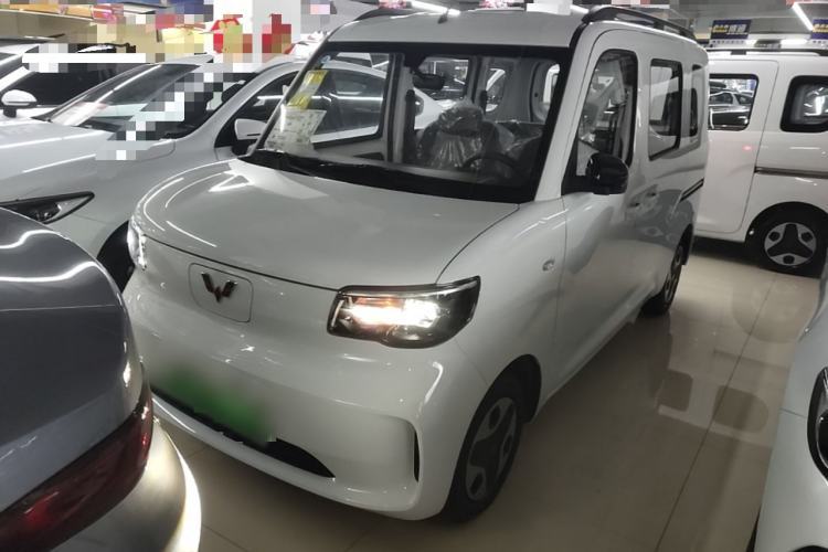Wuling Zhiguang New Energy 2025 Model 305km Ambitious Edition مستعملة Guazi used car, China used car export, Used car for sale, Used  cars, Cheapest cars for sale