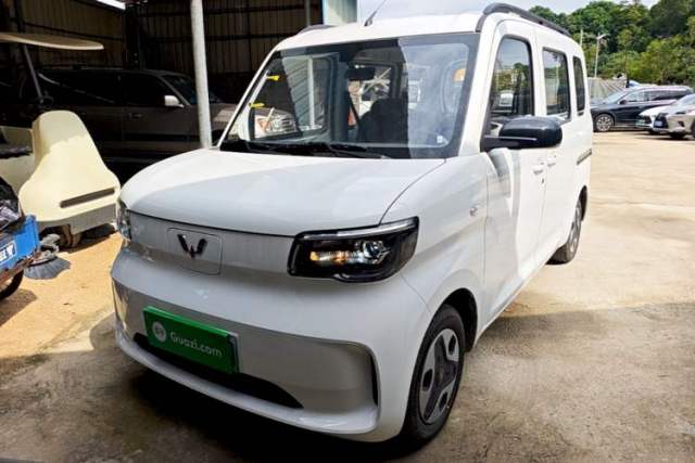 Used Wuling Zhiguang New Energy 2025 Model 305km Ambitious Edition