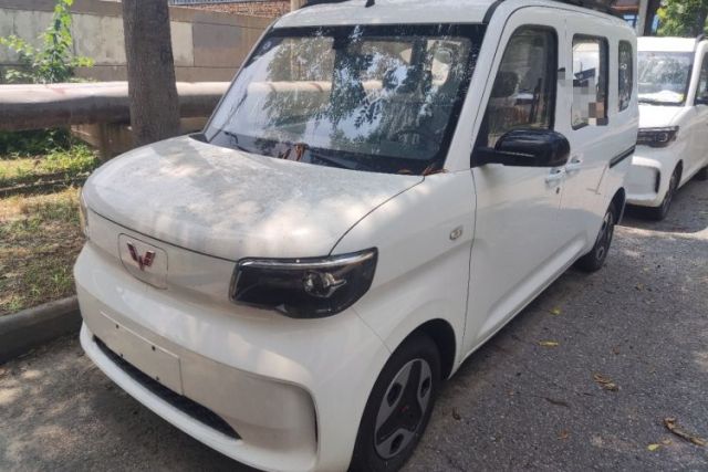 Used Wuling Zhiguang New Energy 2025 Model 305km Ambitious Edition