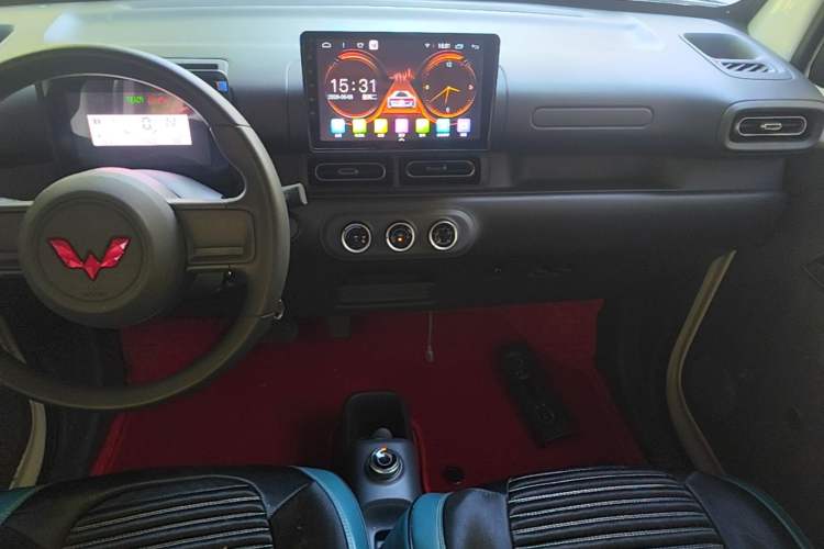 Used Wuling Zhiguang New Energy 2025 Standard Model Audio And AC Panel