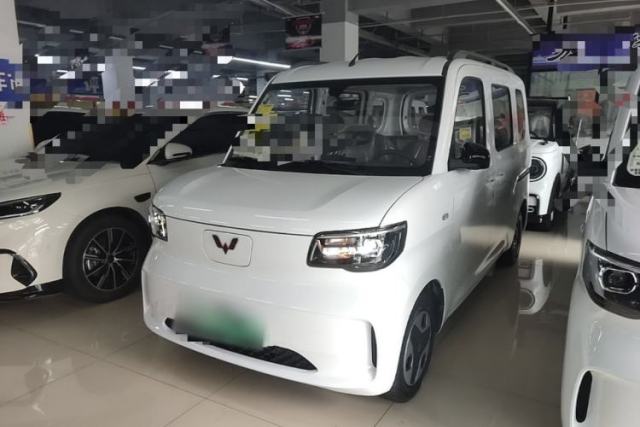 Used Wuling Zhiguang New Energy 2025 Model 305km Ambitious Edition