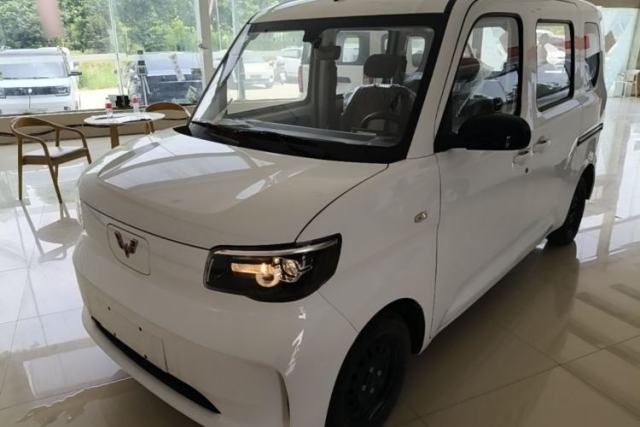 Used Wuling Zhiguang New Energy 2025 Standard Model