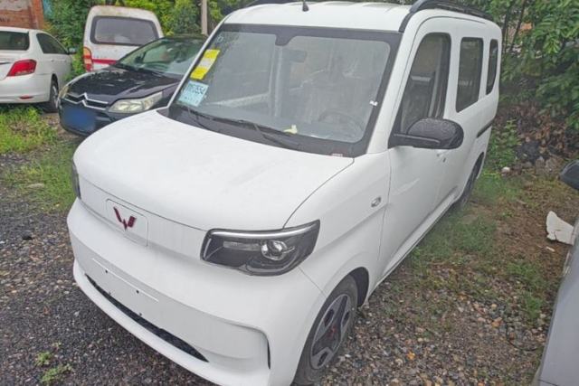 Used Wuling Zhiguang New Energy 2025 Model 305km Ambitious Edition