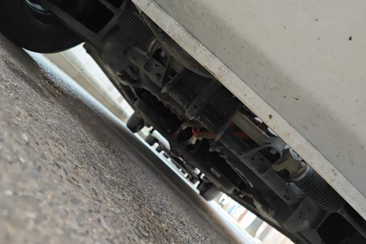 Used Wuling Zhiguang New Energy 2025 Standard Model Chassis Front