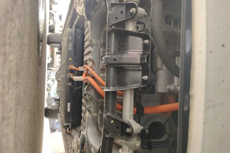 Used Wuling Zhiguang New Energy 2025 Comfort Model Chassis Front