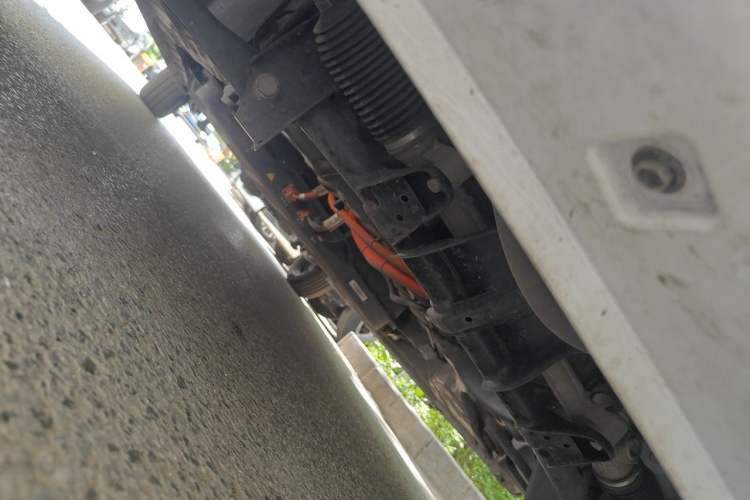 Used Wuling Zhiguang New Energy 2025 Standard Model Chassis Front