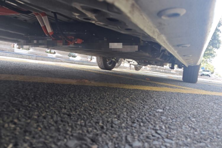 Used Wuling Zhiguang New Energy 2025 Standard Model Chassis Front Left