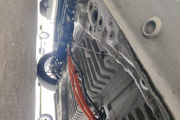 Used Wuling Zhiguang New Energy 2025 Comfort Model Chassis Front Left
