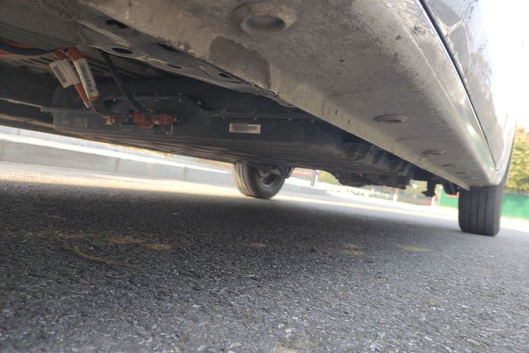 Used Wuling Zhiguang New Energy 2025 Standard Model Chassis Front Left