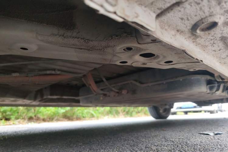 Used Wuling Zhiguang New Energy 2025 Standard Model Chassis Front Left