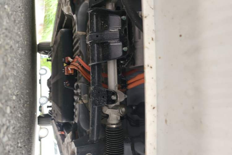 Used Wuling Zhiguang New Energy 2025 Model 305km Ambitious Edition Chassis Front