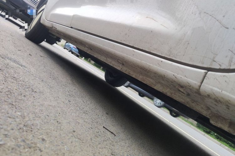 Used Wuling Zhiguang New Energy 2025 Standard Model Chassis Front Right