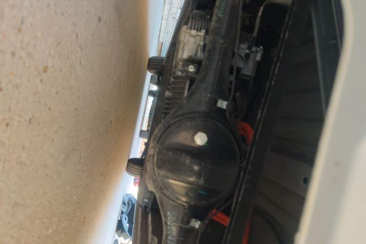 Used Wuling Zhiguang New Energy 2025 Standard Model Chassis Rear