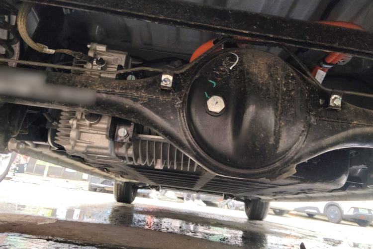 Used Wuling Zhiguang New Energy 2025 Model 305km Ambitious Edition Chassis Rear