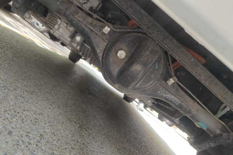Used Wuling Zhiguang New Energy 2025 Standard Model Chassis Rear