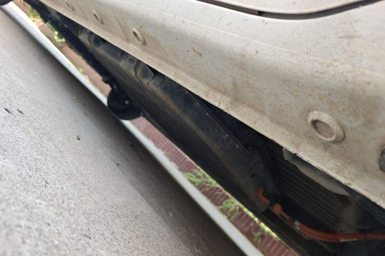 Used Wuling Zhiguang New Energy 2025 Standard Model Chassis Rear Left