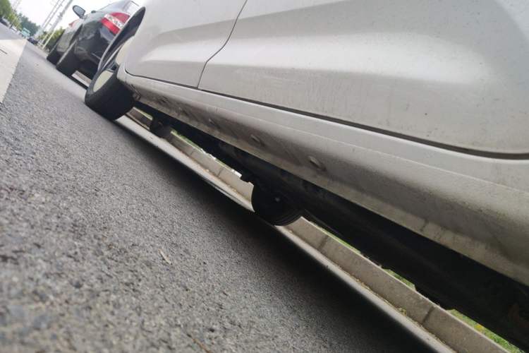 Used Wuling Zhiguang New Energy 2025 Standard Model Chassis Rear Left