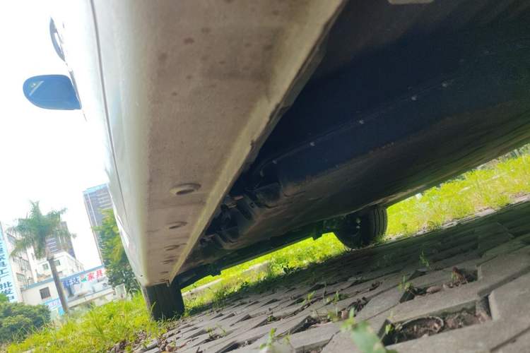 Used Wuling Zhiguang New Energy 2025 Standard Model Chassis Rear Left