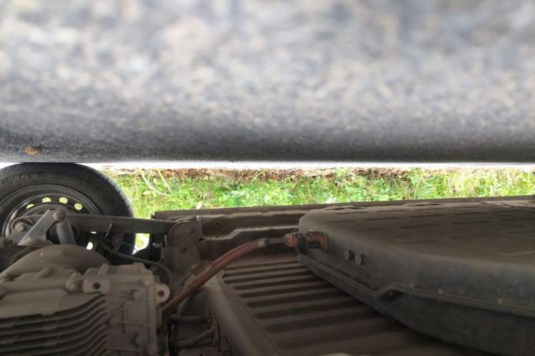 Used Wuling Zhiguang New Energy 2025 Standard Model Chassis Rear Left