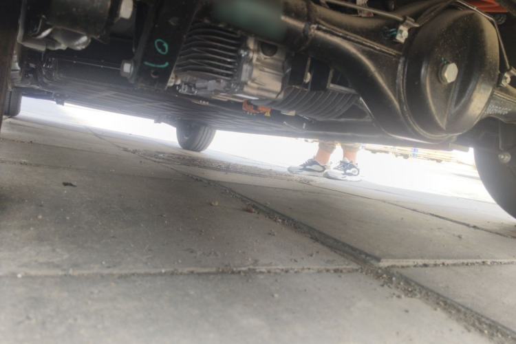Used Wuling Zhiguang New Energy 2025 Comfort Model Chassis Rear Left