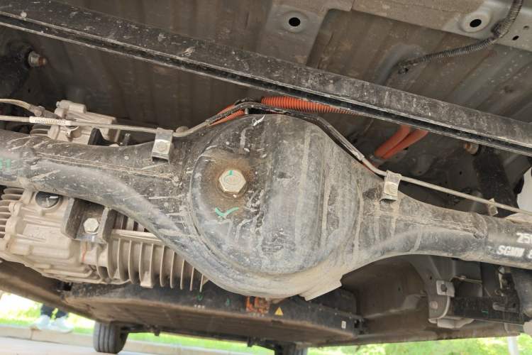 Used Wuling Zhiguang New Energy 2025 Standard Model Chassis Rear