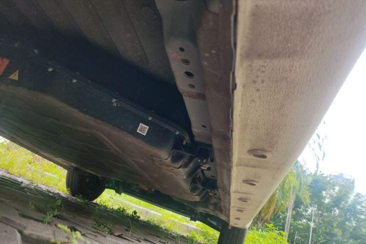 Used Wuling Zhiguang New Energy 2025 Standard Model Chassis Rear Right