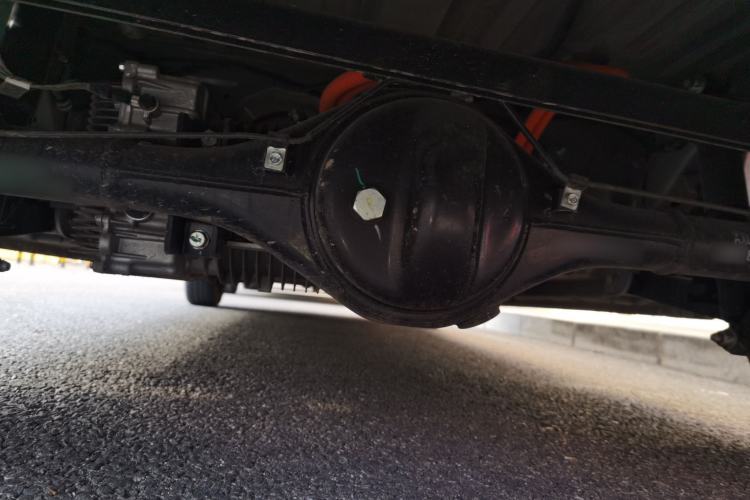 Used Wuling Zhiguang New Energy 2025 Standard Model Chassis Rear