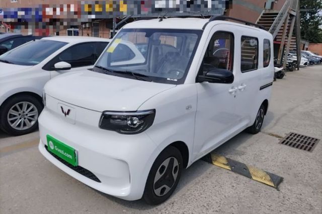 Used Wuling Zhiguang New Energy 2025 Model 305km Ambitious Edition