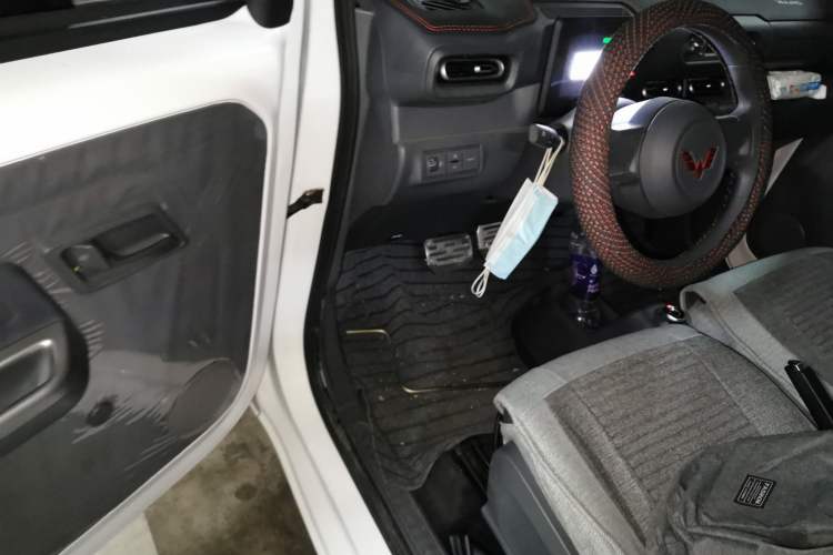 Used Wuling Zhiguang New Energy 2025 Comfort Model Driver Seat