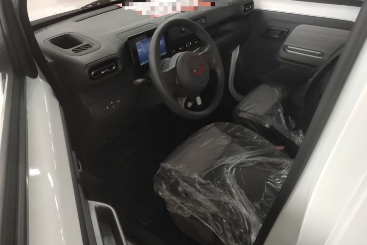 Used Wuling Zhiguang New Energy 2025 Model 305km Ambitious Edition Driver Seat