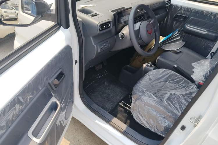 Used Wuling Zhiguang New Energy 2025 Comfort Model Driver Seat