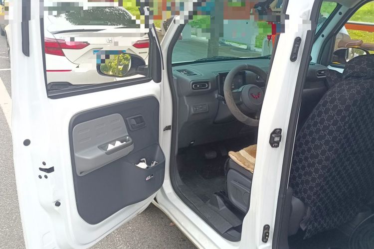Used Wuling Zhiguang New Energy 2025 Model 305km Ambitious Edition Driver Seat