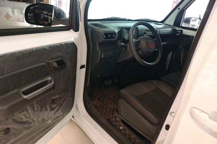 Used Wuling Zhiguang New Energy 2025 Comfort Model Driver Seat