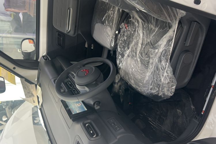 Used Wuling Zhiguang New Energy 2025 Model 305km Ambitious Edition Driver Seat