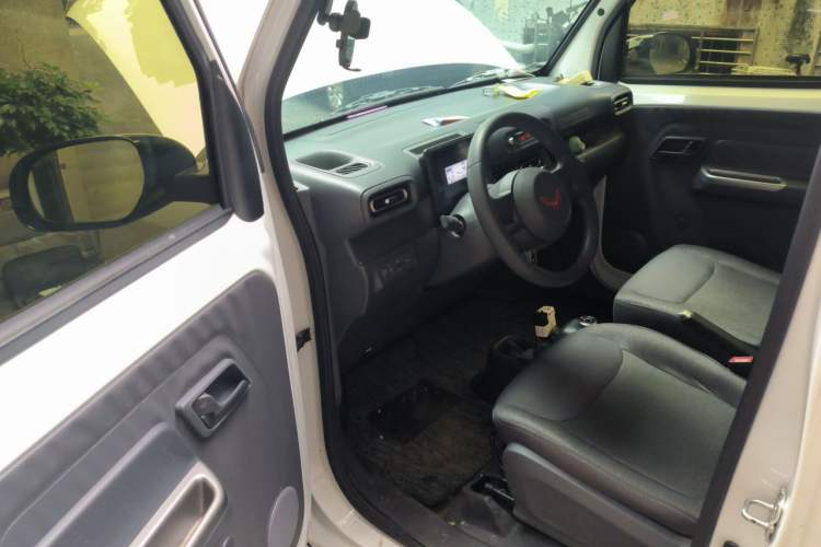 Used Wuling Zhiguang New Energy 2025 Comfort Model Driver Seat
