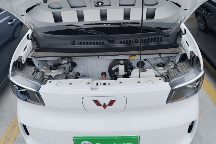 Used Wuling Zhiguang New Energy 2025 Model 305km Ambitious Edition Engine Bay
