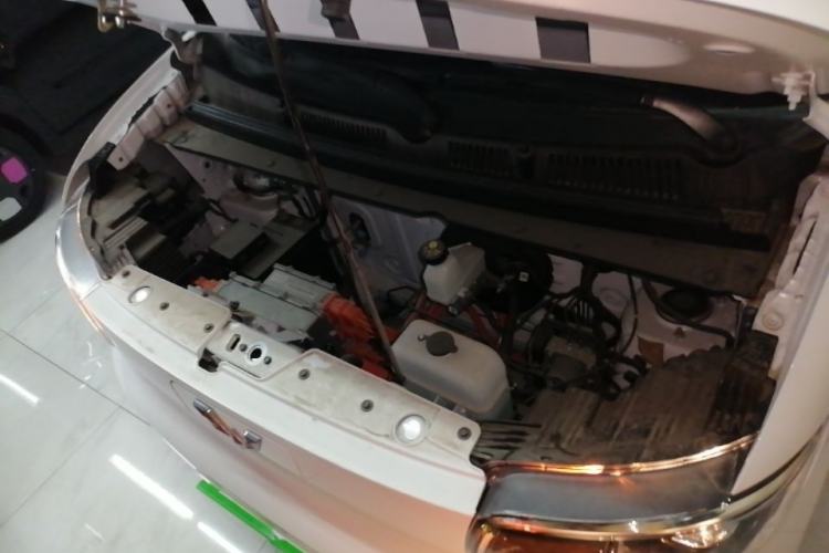 Used Wuling Zhiguang New Energy 2025 Comfort Model Engine Bay