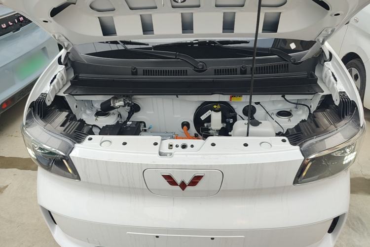 Used Wuling Zhiguang New Energy 2025 Model 305km Ambitious Edition Engine Bay
