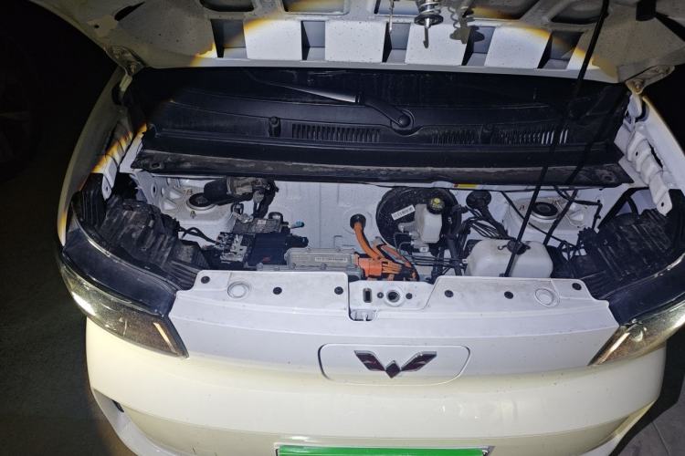 Used Wuling Zhiguang New Energy 2025 Model 305km Ambitious Edition Engine Bay