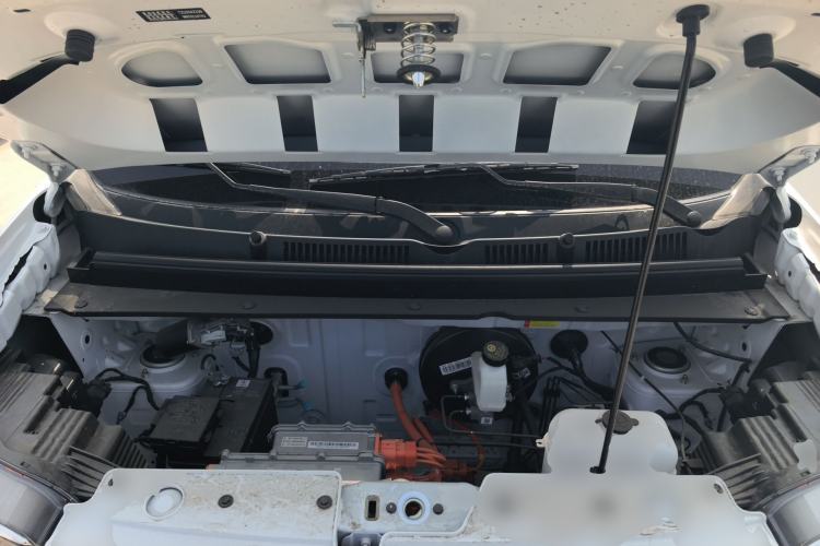 Used Wuling Zhiguang New Energy 2025 Model 305km Ambitious Edition Engine Bay
