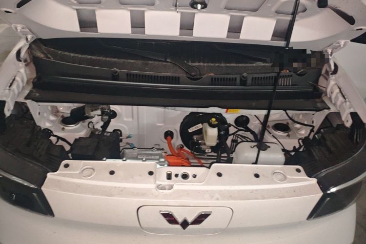 Used Wuling Zhiguang New Energy 2025 Model 305km Ambitious Edition Engine Bay