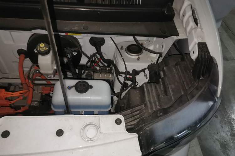 Used Wuling Zhiguang New Energy 2025 Comfort Model Engine Bay Left