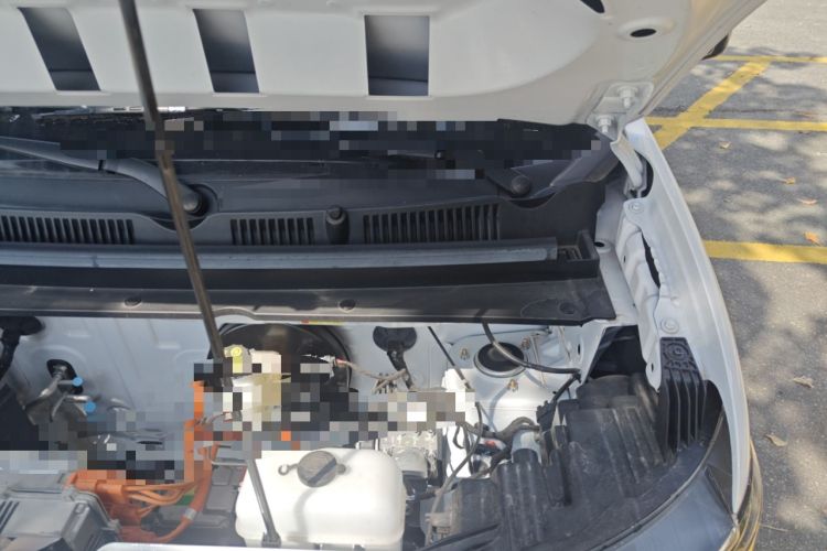 Used Wuling Zhiguang New Energy 2025 Standard Model Engine Bay Left