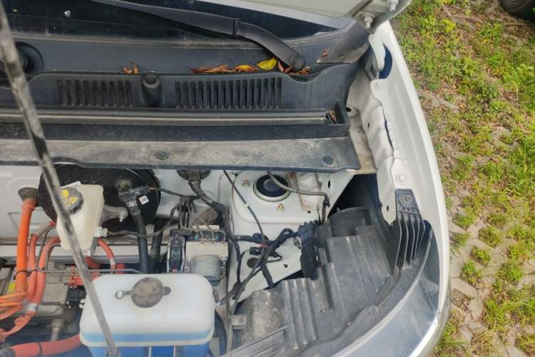 Used Wuling Zhiguang New Energy 2025 Standard Model Engine Bay Left