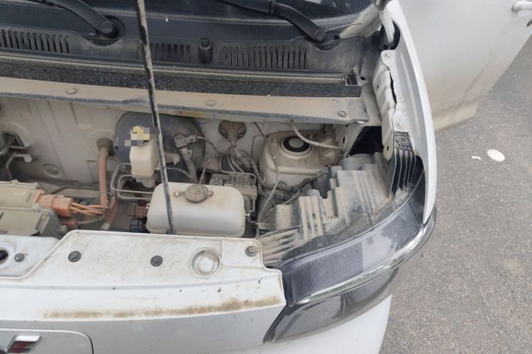 Used Wuling Zhiguang New Energy 2025 Standard Model Engine Bay Left