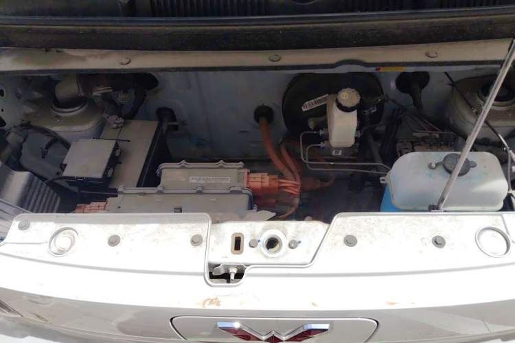 Used Wuling Zhiguang New Energy 2025 Model 305km Ambitious Edition Engine Bay
