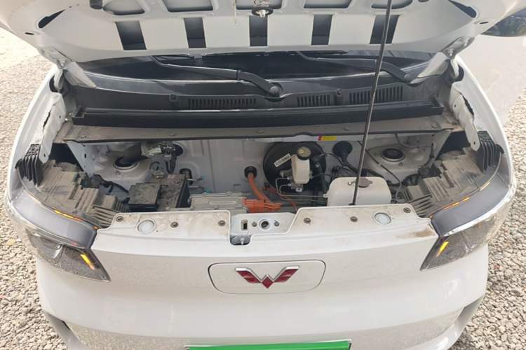 Used Wuling Zhiguang New Energy 2025 Comfort Model Engine Bay