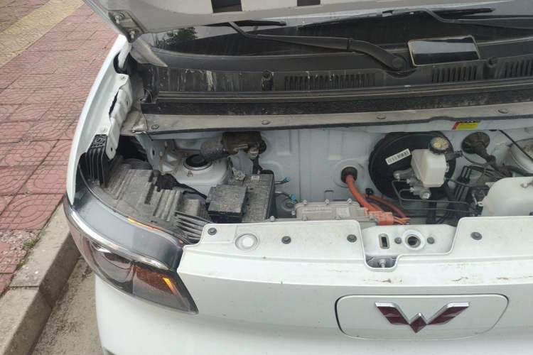 Used Wuling Zhiguang New Energy 2025 Standard Model Engine Bay Right