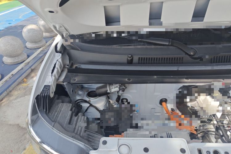 Used Wuling Zhiguang New Energy 2025 Standard Model Engine Bay Right