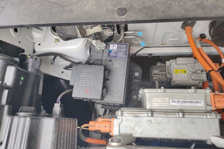 Used Wuling Zhiguang New Energy 2025 Comfort Model Engine Bay Right